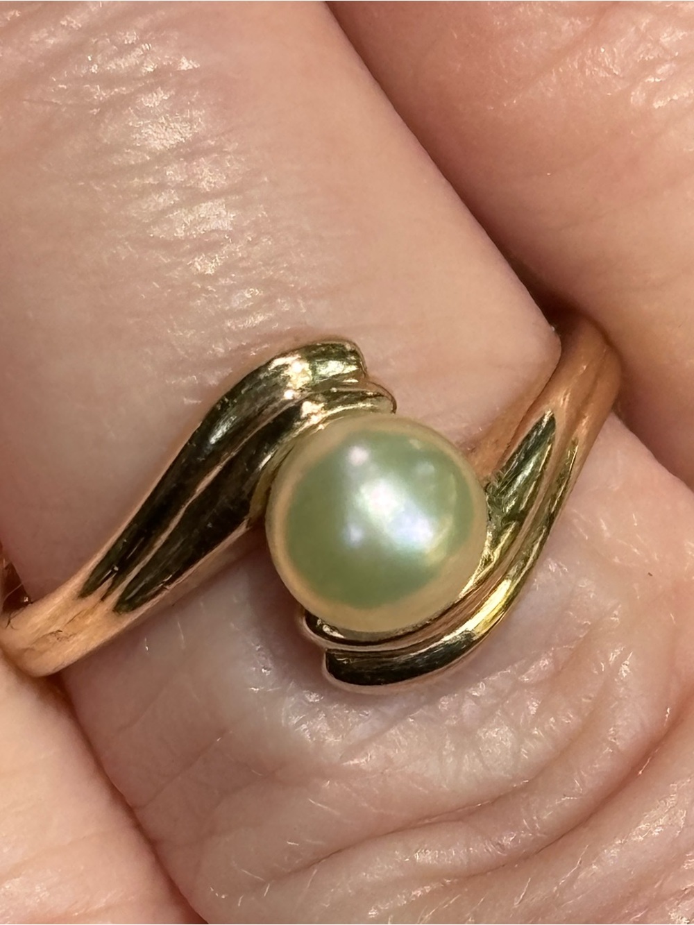 10k YG Pearl Ring NFS